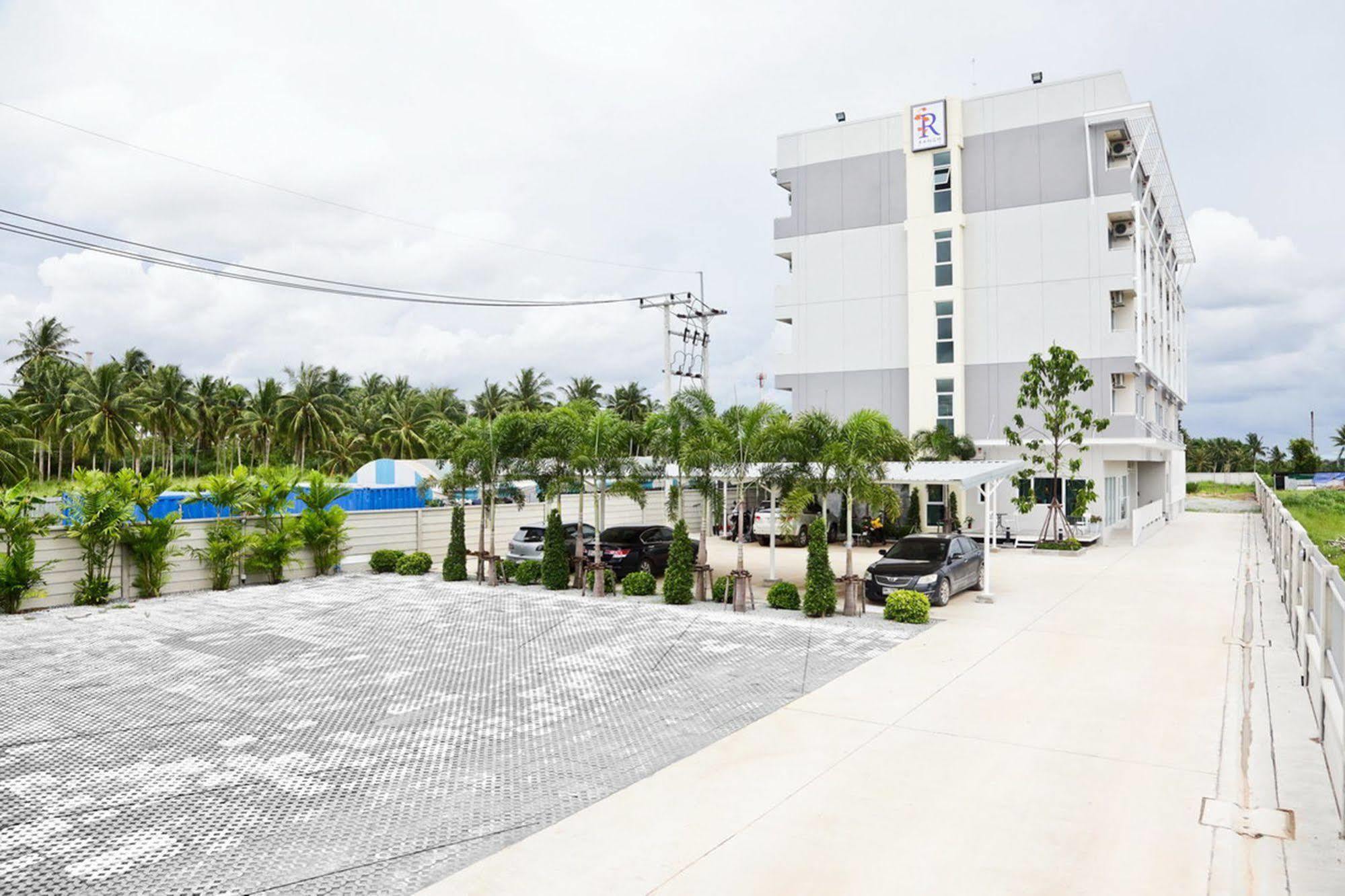 Rangh Place Ban Map Samet Daeng Extérieur photo